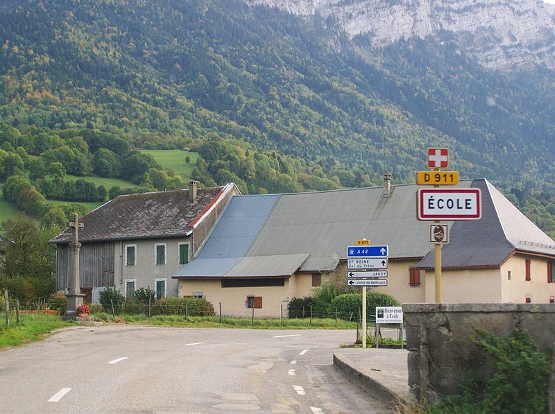 [ècoula (savouè)]